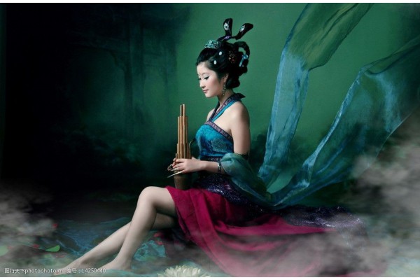 茶香四溢!武汉小情侣揭秘喝茶的养生奥秘! 茶香四溢!武汉小情侣揭秘喝茶的养生奥秘!